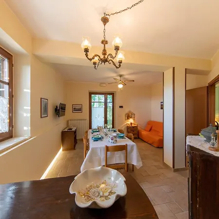 Landhuis Isola Dei Calanchi - *