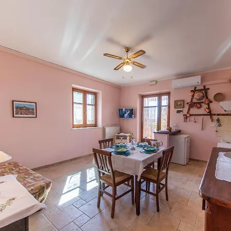 Isola Dei Calanchi -