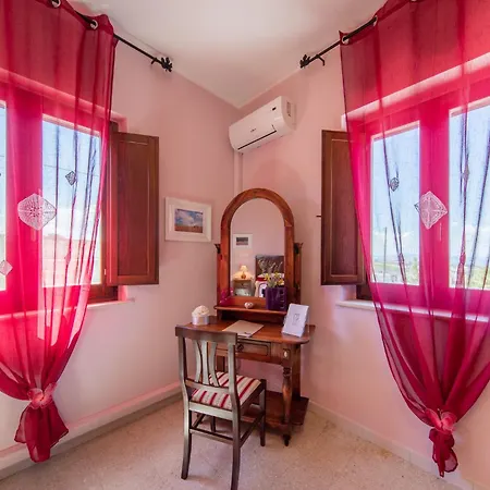 Isola Dei Calanchi - Landhuis