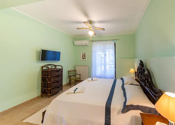 Isola Dei Calanchi - Country house *