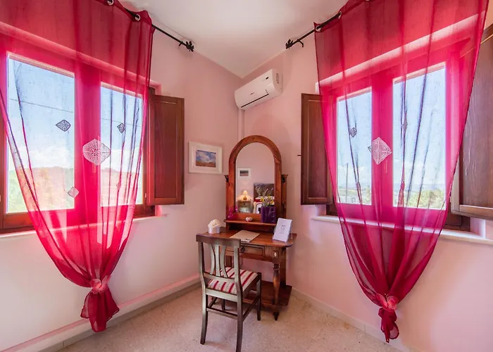 Isola Dei Calanchi - Country house